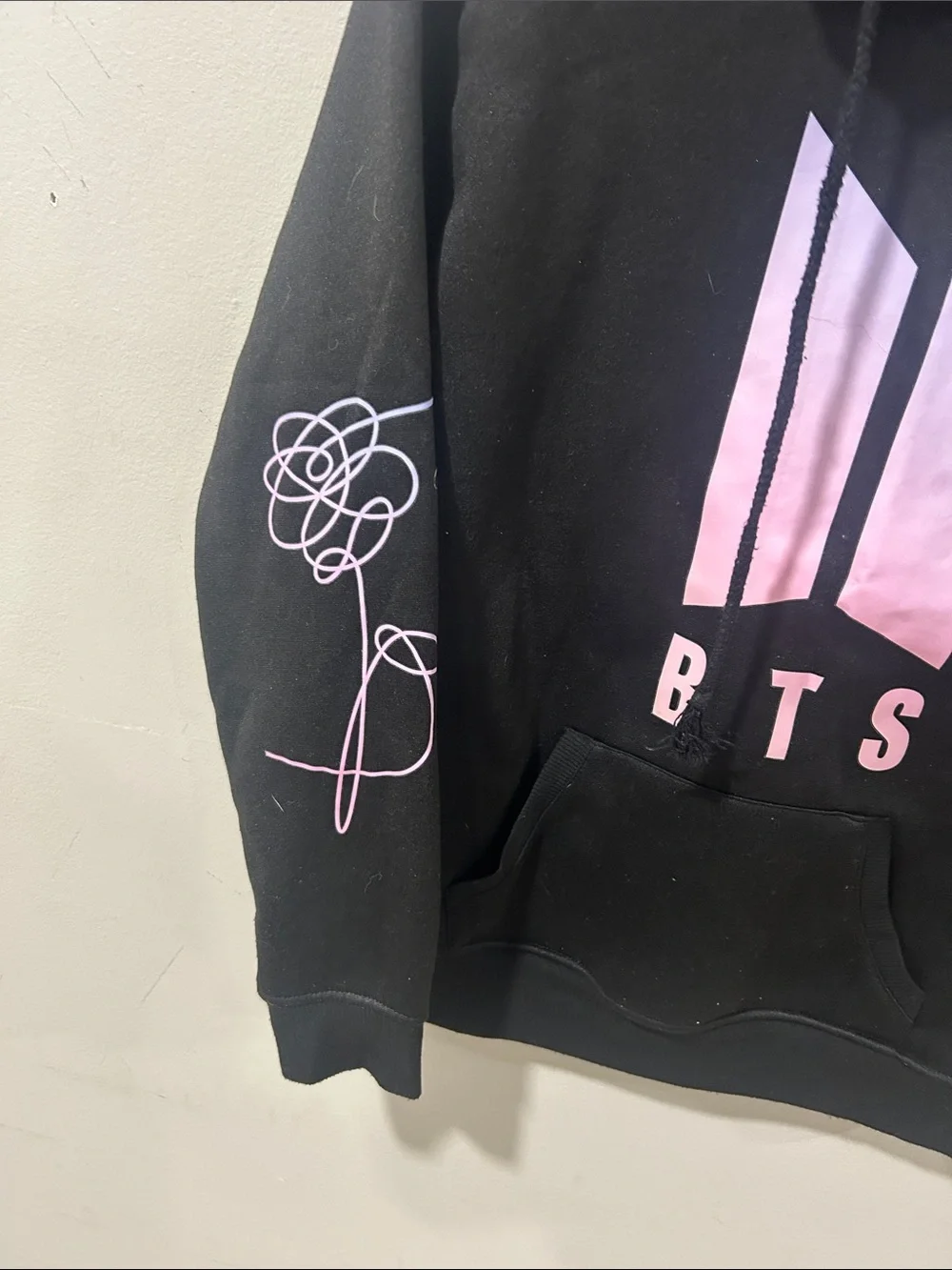 Black Crewneck Sweatshirt with Pink Gradient Logo